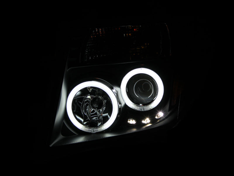 ANZO 2005-2008 Nissan Frontier Projector Headlights w/ Halo Black