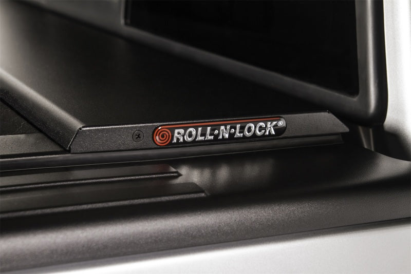 Roll-N-Lock 2019 Chevrolet Silverado 1500& GMC Sierra 1500 96.5in M-Series Retractable Tonneau Cover